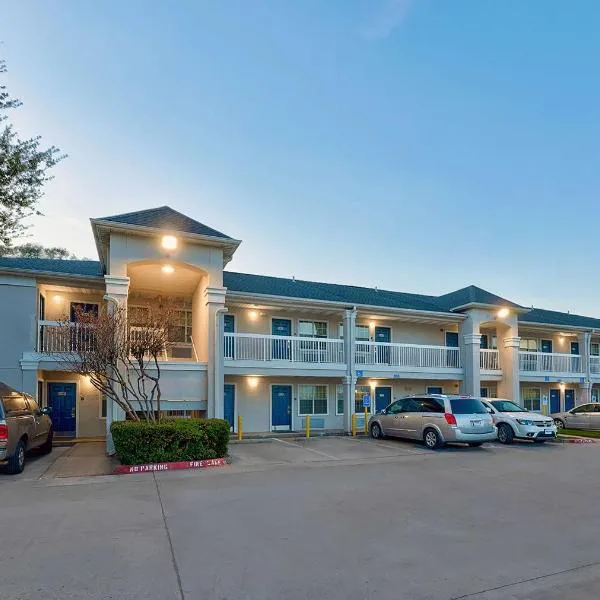 Studio 6-North Richland Hills, TX - Fort Worth，位于北里奇兰希尔斯的酒店