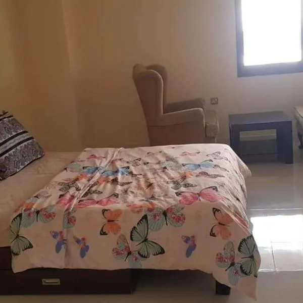 Furnished room in the city of Al ain. Abu Dhabi，位于艾恩的酒店