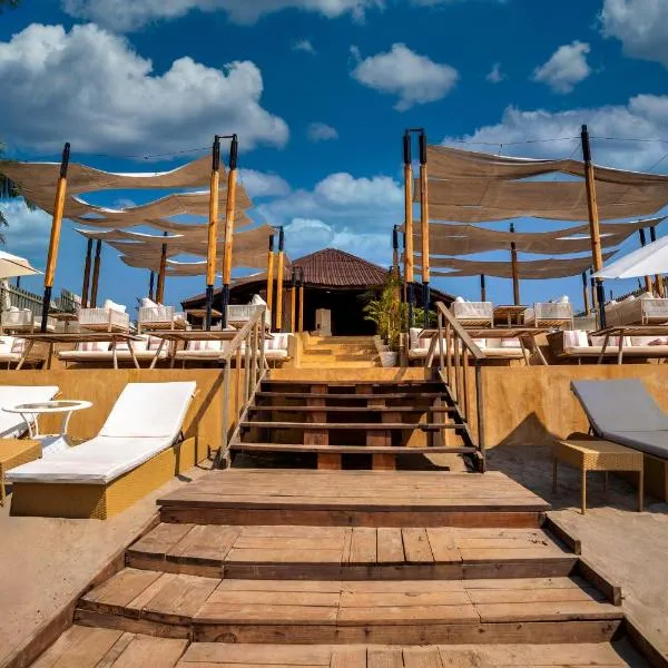 Sibaya Beach Resort, Morjim，位于莫尔吉姆的酒店