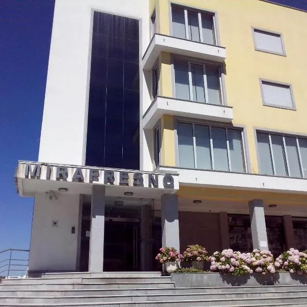 Hotel Mirafresno，位于Aldeia Nova的酒店