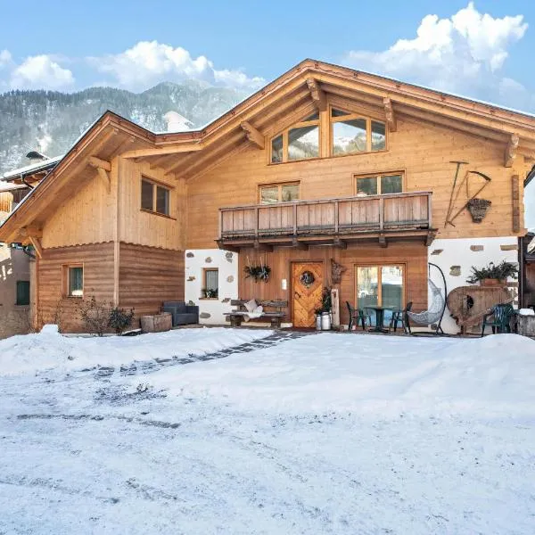 Chalet Osmar Suite 2，位于坎皮泰洛迪法萨的酒店