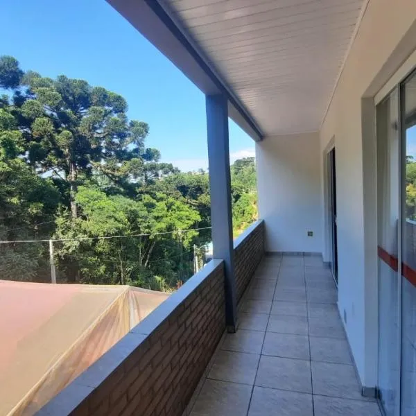 Eco-Residencial Martins，位于Adrianópolis的酒店