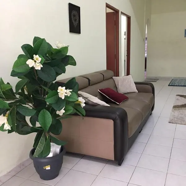 Taiping Desa Jana Home Stay，位于甘文丁的酒店