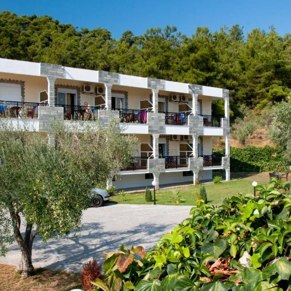 Garden Studios Thassos Town，位于萨索斯的酒店