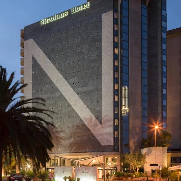 尼古拉斯酒店，位于瓦伦扎诺的酒店