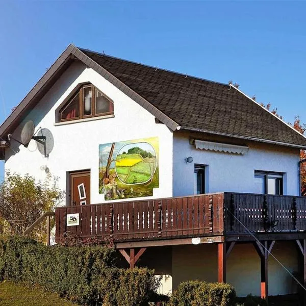 Holiday home Rhönblick, Kaltensundheim，位于Fischbach的酒店