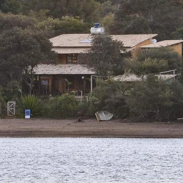 Casas e apartamentos da Praia, Lapinha na beira do lago，位于圣安娜杜里亚舒的酒店