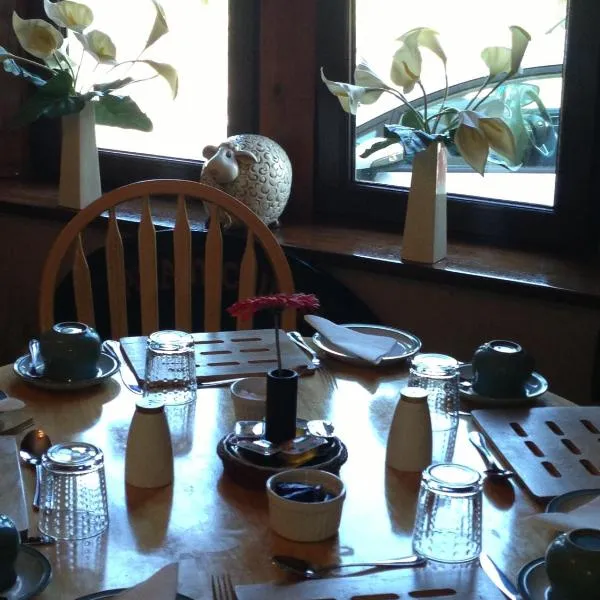海王星休息住宿加早餐旅馆，位于凯恩莱安的酒店