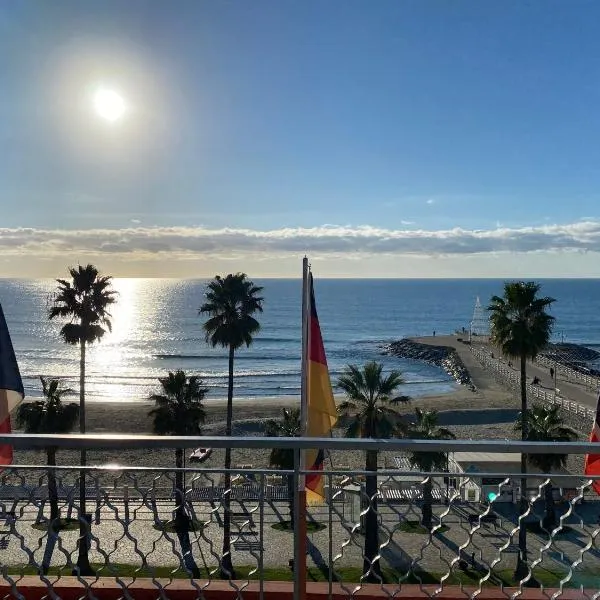 Hotel Moresco，位于玛丽安迪安多拉的酒店