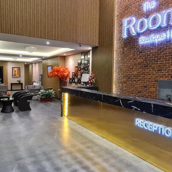 The Room Boutique Hotel，位于Ban Phon Bok的酒店