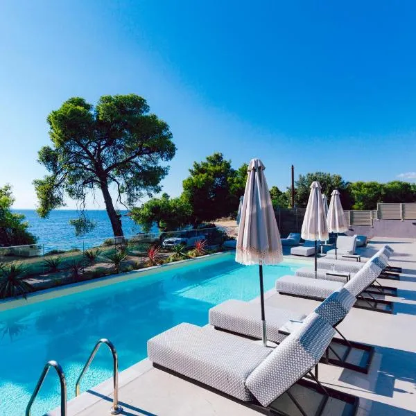 Casa Bloo Adults Only，位于埃利亚的酒店