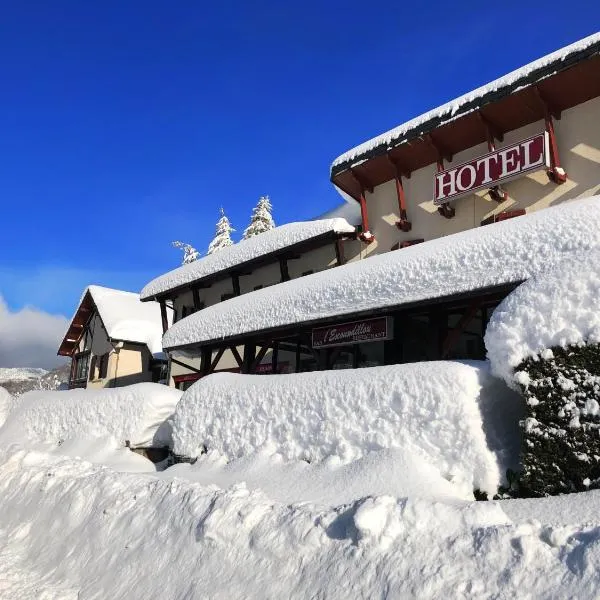 勒艾斯康迪罗酒店，位于米拉的酒店