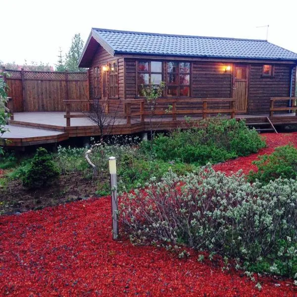 Cozy cottage near Þingvallavatn，位于Veiðilundur的酒店