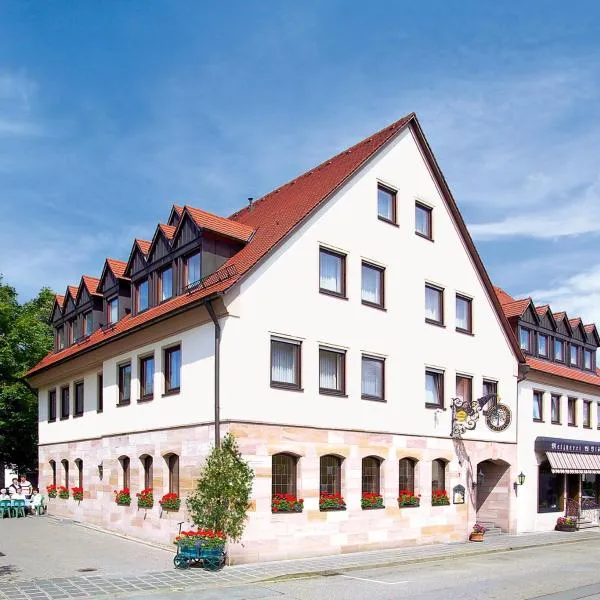 BLÖDEL Gasthof Grüner Baum，位于Rednitzhembach的酒店