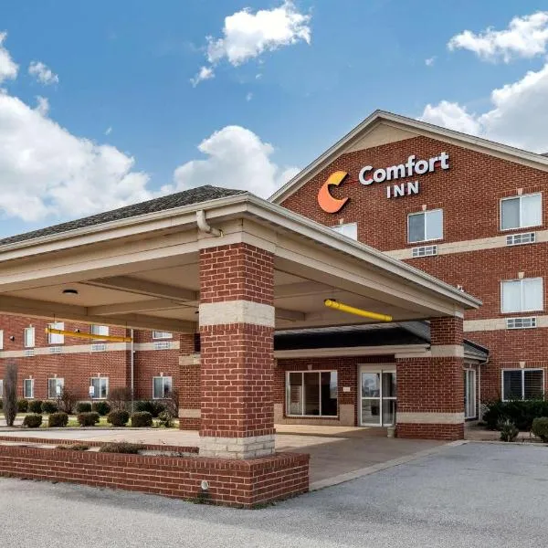 Comfort Inn Hebron-Lowell Area，位于Lowell的酒店