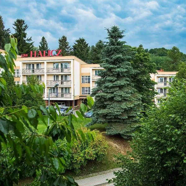 DW哈里奇酒店，位于Bóbrka的酒店
