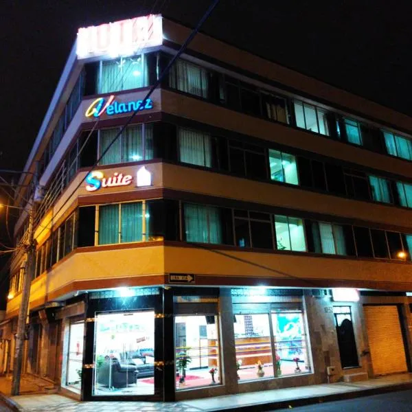 HOTEL VELANEZ SUITE Riobamba，位于Penipe的酒店