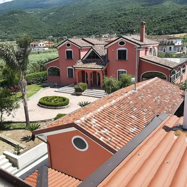 Agriturismo Agri Mediterraneo，位于卡帕乔-帕埃斯图姆的酒店