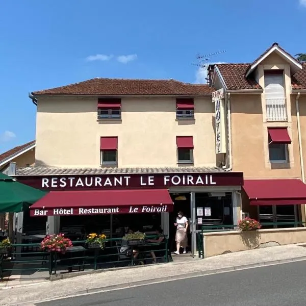 HOTEL LE FOIRAIL，位于Frontenac的酒店