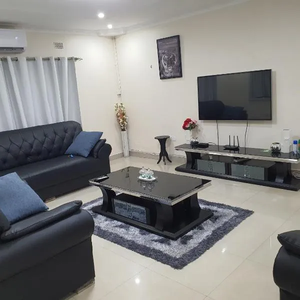 Artem Apartments - Apartment 3，位于Kitwe的酒店