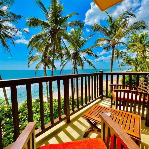 Top Secret Beach Hotel，位于Kunukalapuwa的酒店