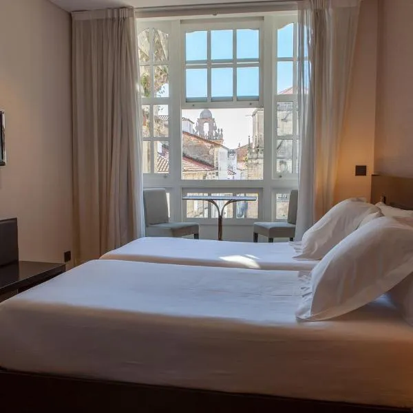 Hotel San Miguel，位于Santa Cristina de Fecha的酒店