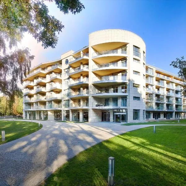 Diune Hotel by Zdrojowa，位于科沃布热格的酒店