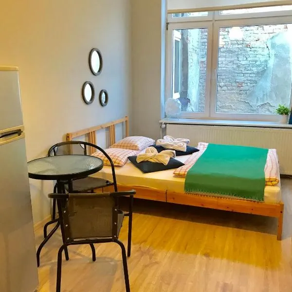 FRESCO Suite & Rooms，位于罗兹的酒店