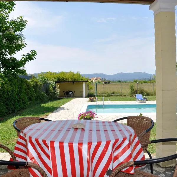 Corfu Villa Ermioli with Pool，位于Giannádes的酒店