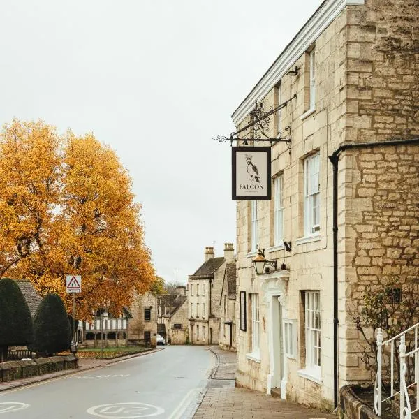 The Falcon Inn，位于佩恩斯威克的酒店