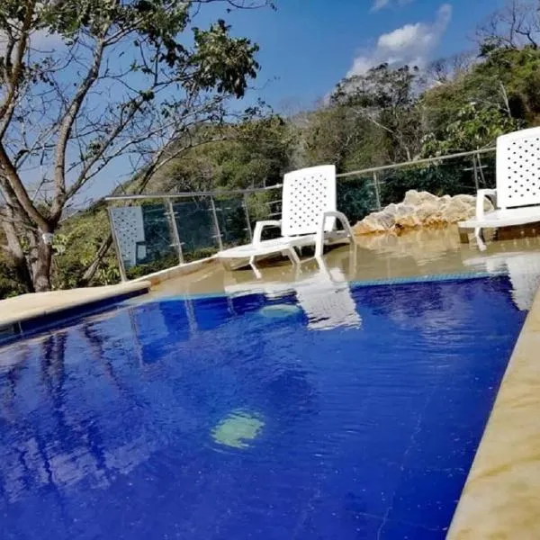 Moon Wind Tayrona Hostel by Rotamundos，位于洛斯纳兰霍斯的酒店