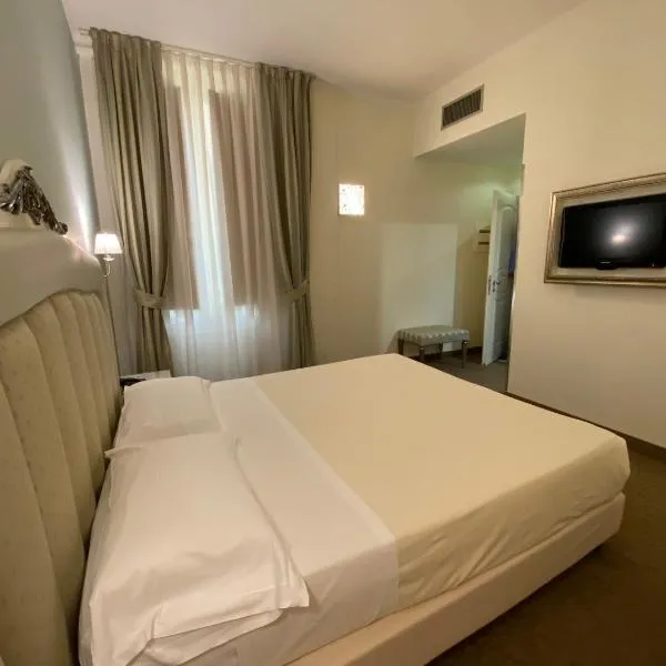 JR Hotels Oriente Bari，位于瓦伦扎诺的酒店