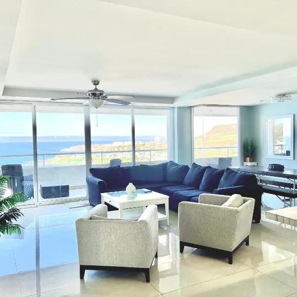 Beachfront Condo close Puerto Nuevo, Papas, and Valle de Guadalupe，位于Las Gaviotas的酒店