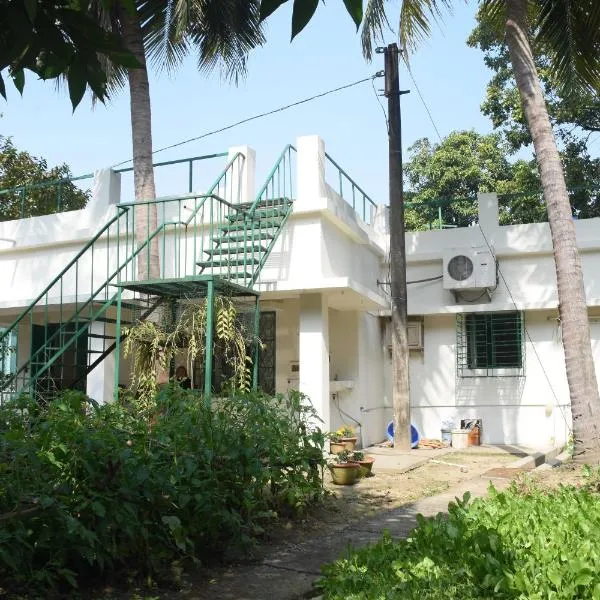 Bhitey Homestay SIMANTAPALLY / SHANTINIKETAN，位于桑蒂尼盖登的酒店