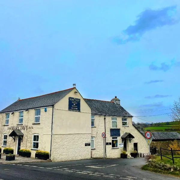 The Mary Tavy Inn，位于Lewdown的酒店