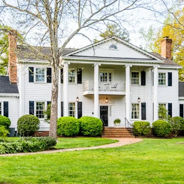 Virginia Cliffe Inn，位于格伦艾伦的酒店