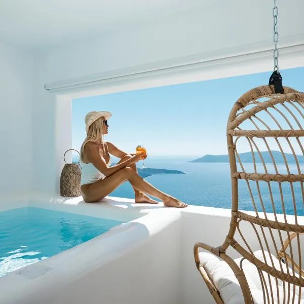 U & ME SUITES，位于费拉的酒店