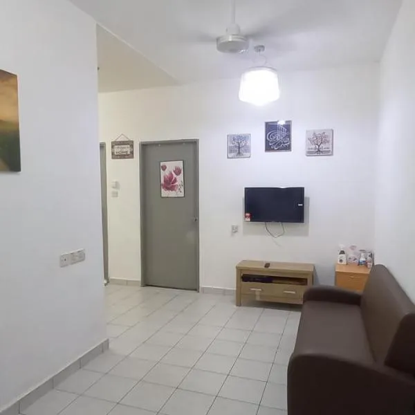 UA KK Homestay，位于哥打京那巴鲁的酒店