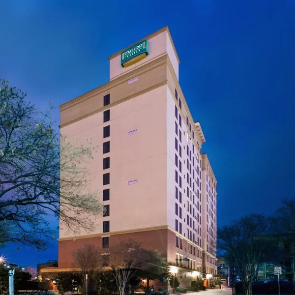 圣安东尼奥会议中心住桥套房酒店，位于圣安东尼奥的酒店