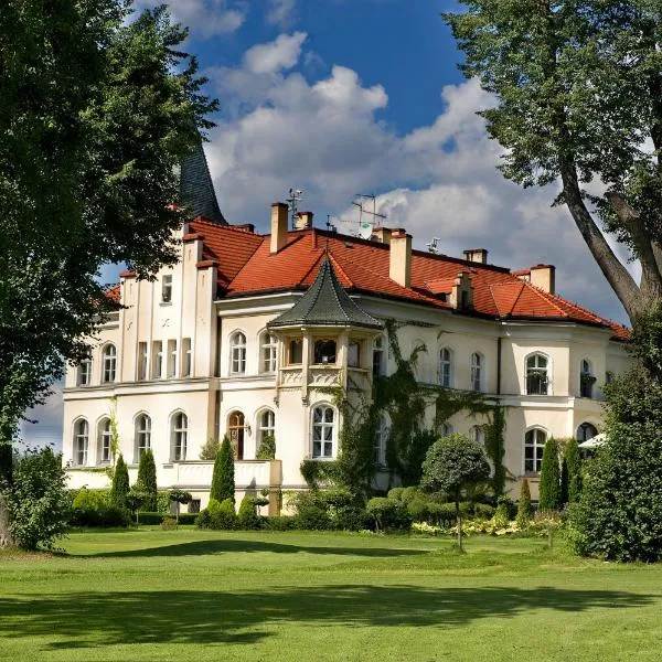 Pałac Brzeźno Spa & Golf，位于Morzęcin Mały的酒店