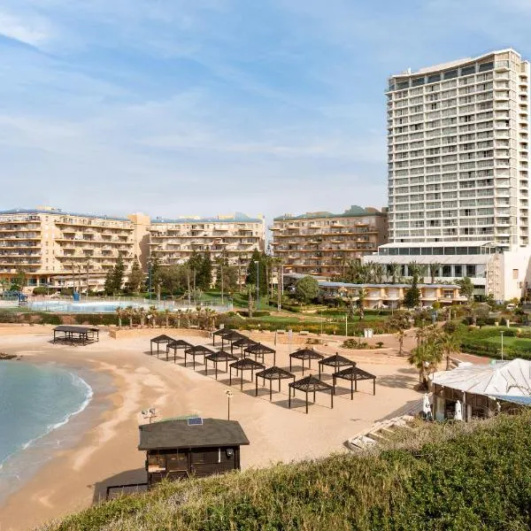 Resort Hadera by Jacob Hotels，位于Giv‘at Olga的酒店
