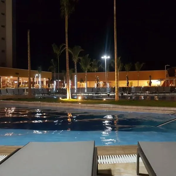 Grein Solar das Águas Park Resort，位于Guaraci的酒店