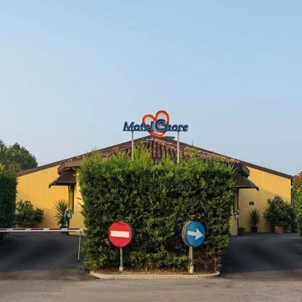 Motel Cuore Gadesco - Hotel - Motel - Cremona - CR，位于Vescovato的酒店