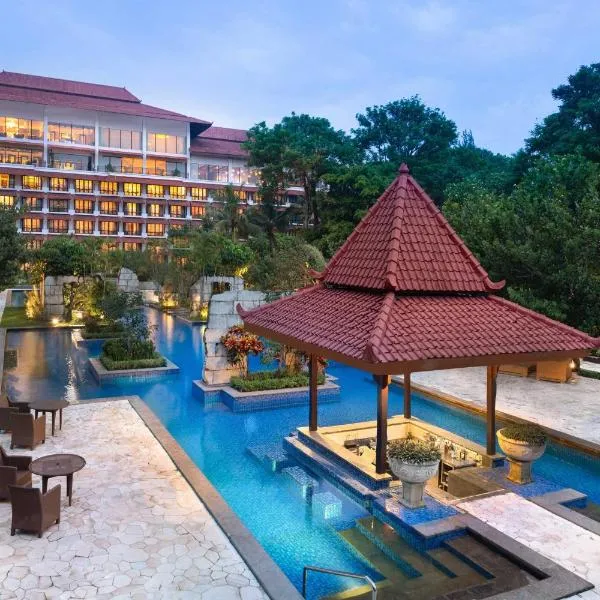 Sheraton Mustika Yogyakarta Resort and Spa，位于Melati的酒店