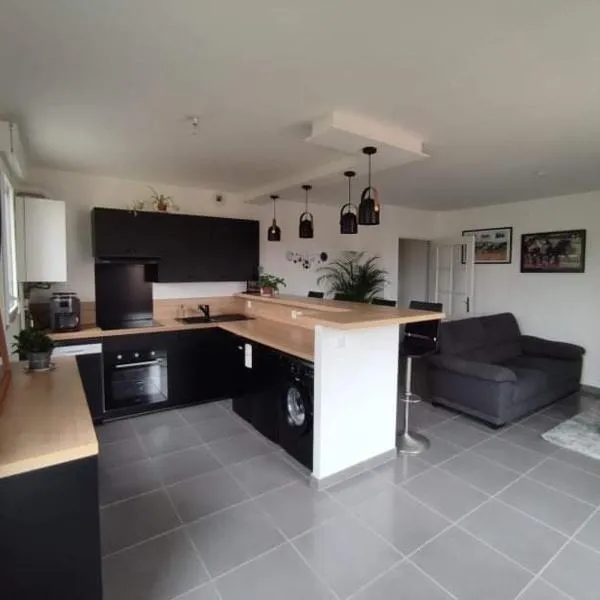 Beau F3 neuf et lumineux proche de disneyland paris，位于Neufmoutiers-en-Brie的酒店