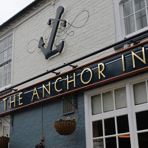 Anchor Inn，位于伍斯特的酒店