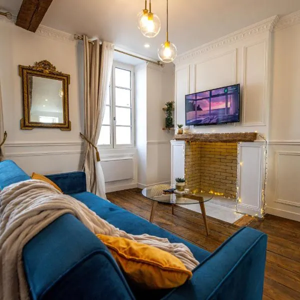 L'Haussmann, Rare, Appartement Vue Château et Palmiers，位于波城的酒店