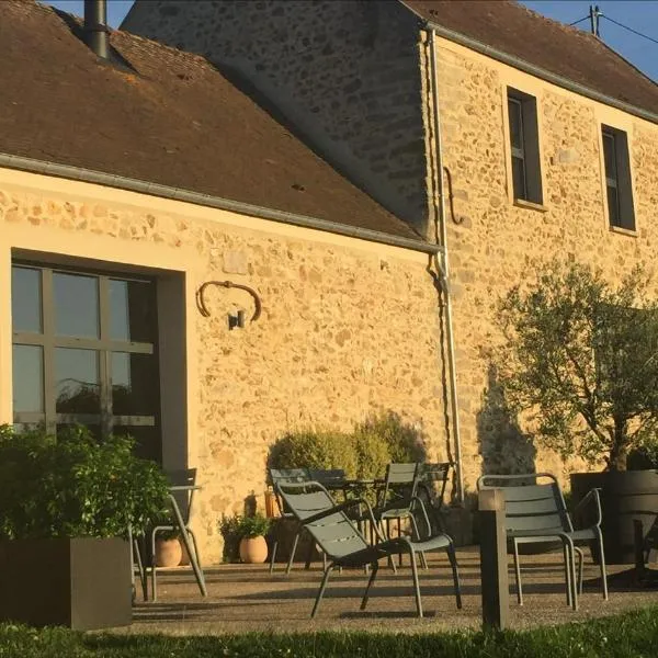 La Grange Saint Martin，位于Fontaine-le-Port的酒店
