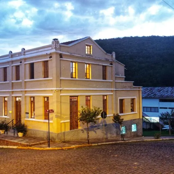 Pousada do Valle, Serra Gaúcha, Vale dos Vinhedos - RS，位于São Valentim的酒店