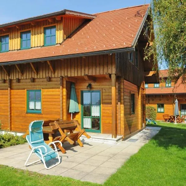 Holiday Village Schlierbach，位于萨特勒特的酒店